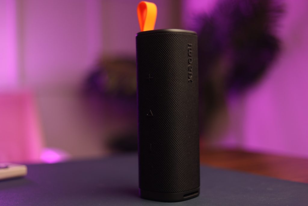Front image of the Xiaomi outdoor speaker